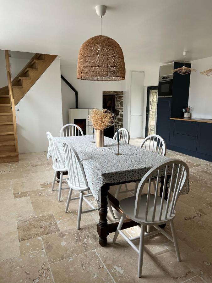 Le Logis De La Lettre Bed & Breakfast Tinténiac Dış mekan fotoğraf